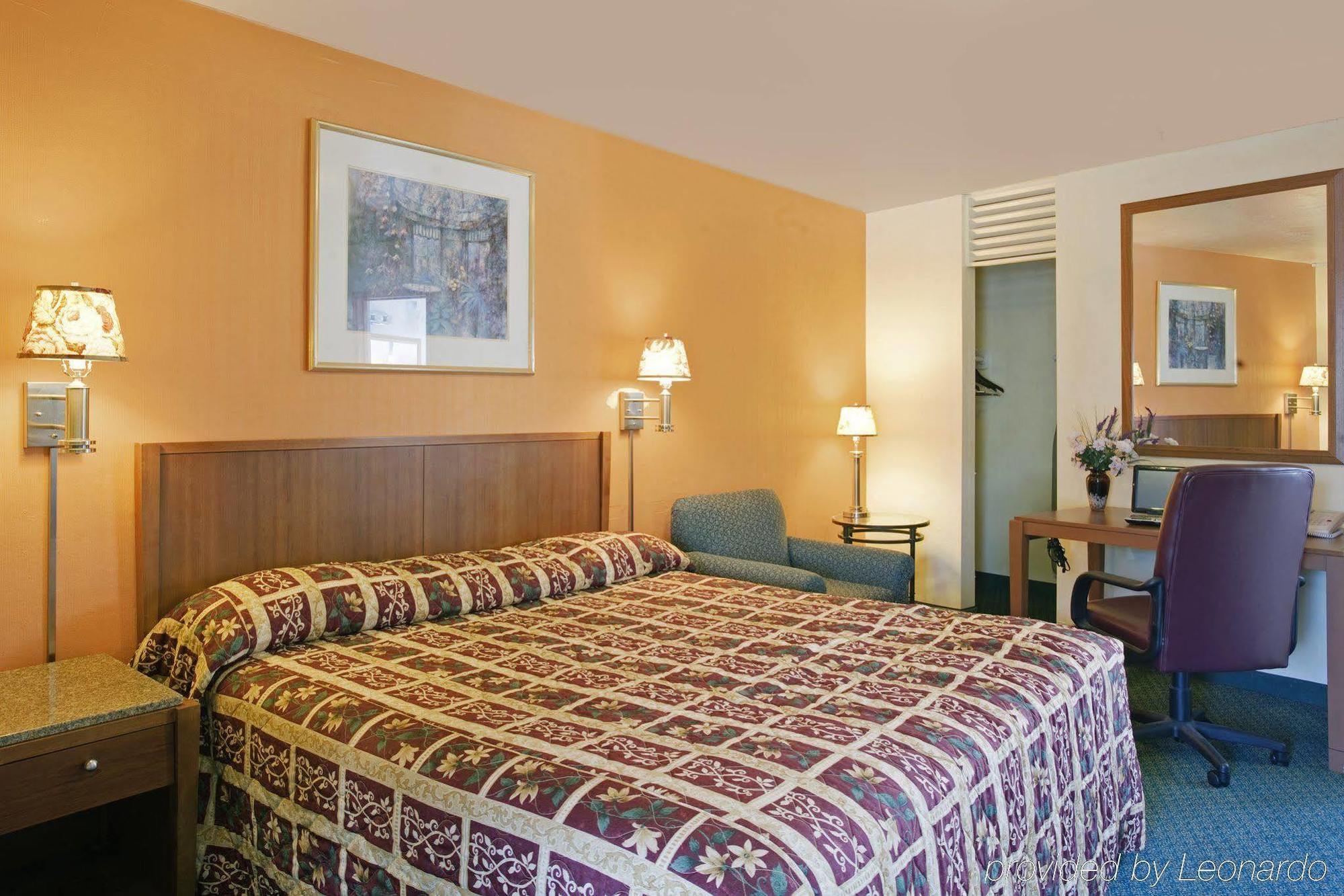 Americas Best Value Inn - Ливермор Номер фото