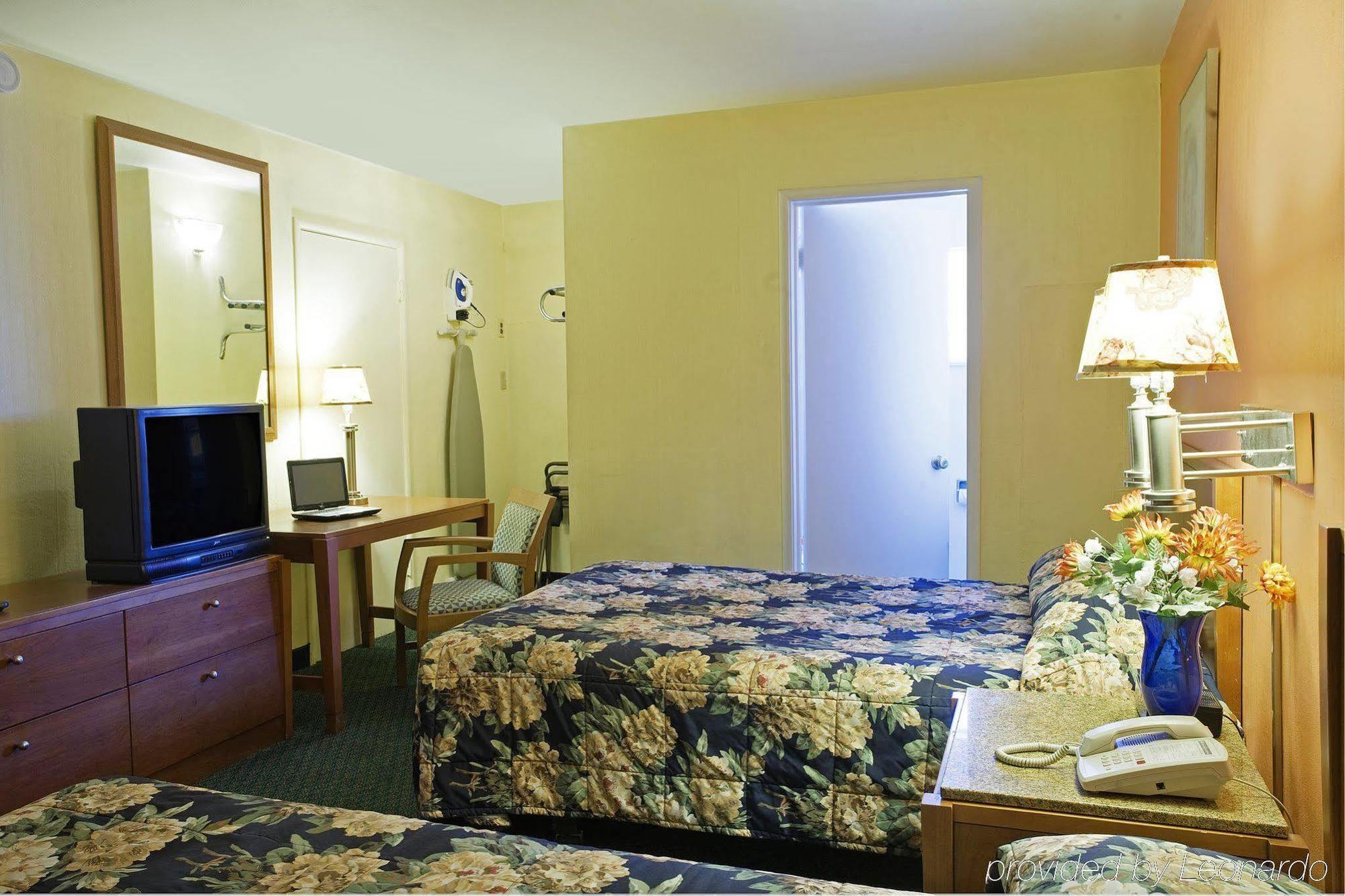 Americas Best Value Inn - Ливермор Номер фото